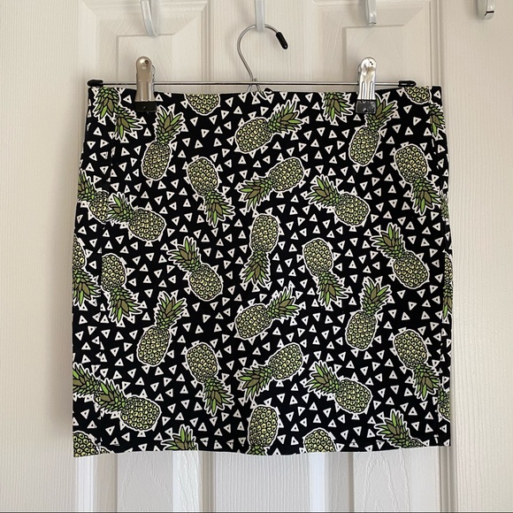 3/$15 ✨ NWT - H&M - Pineapple Mini Skirt - Picture 1 of 7